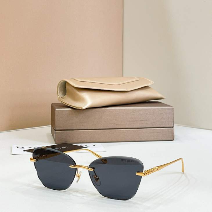 Picture of Bvlgari Sunglasses _SKUfw80535510fw